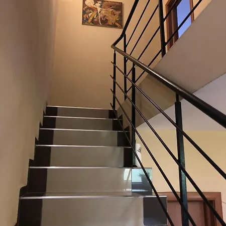 стела Villa *